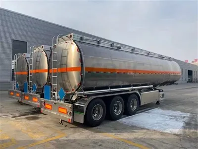 Treler Tangki Bahan Api 45000 Liter